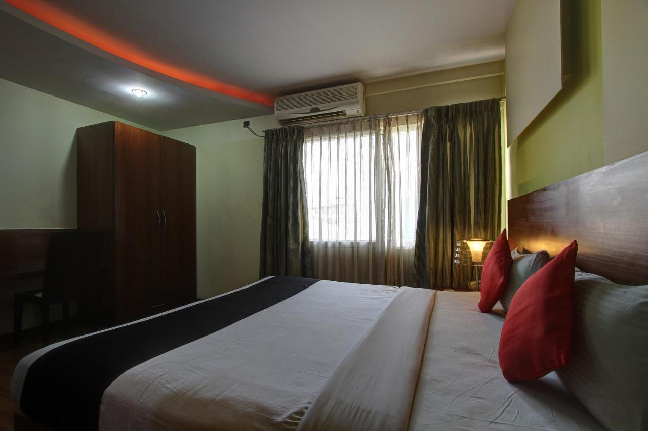 Capital O 80566 Hotel Mayank Bilāspur Buitenkant foto